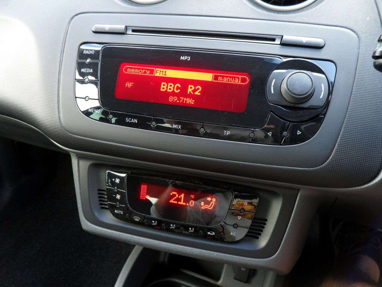 2010 SEAT IBIZA 2010 SEAT IBIZA