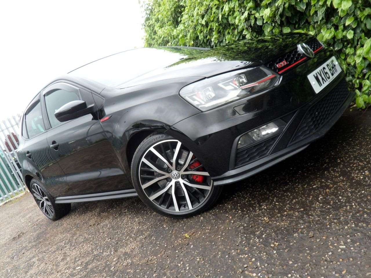 A 2016 VOLKSWAGEN POLO 1.8 TSI BlueMotion Tech GTI Hatchback 5dr Petrol DSG Euro 6 (s/s) (192 ps) A 2016 VOLKSWAGEN POLO 1.8 TSI BlueMotion Tech GTI Hatchback 5dr Petrol DSG Euro 6 (s/s) (192 ps)