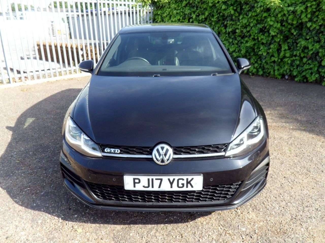 2017 VOLKSWAGEN GOLF 2017 VOLKSWAGEN GOLF