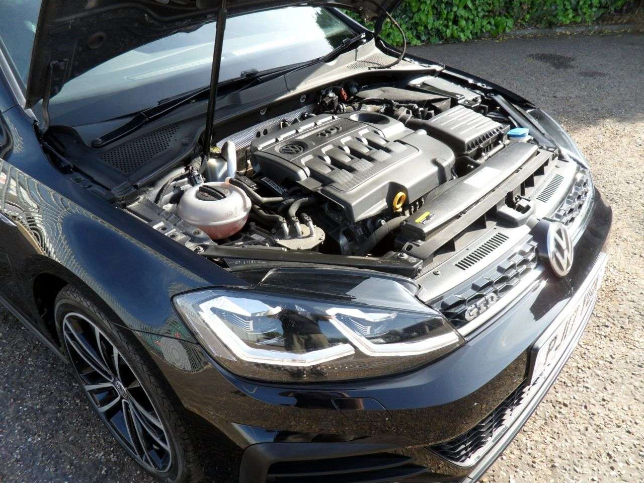 2017 VOLKSWAGEN GOLF 2017 VOLKSWAGEN GOLF