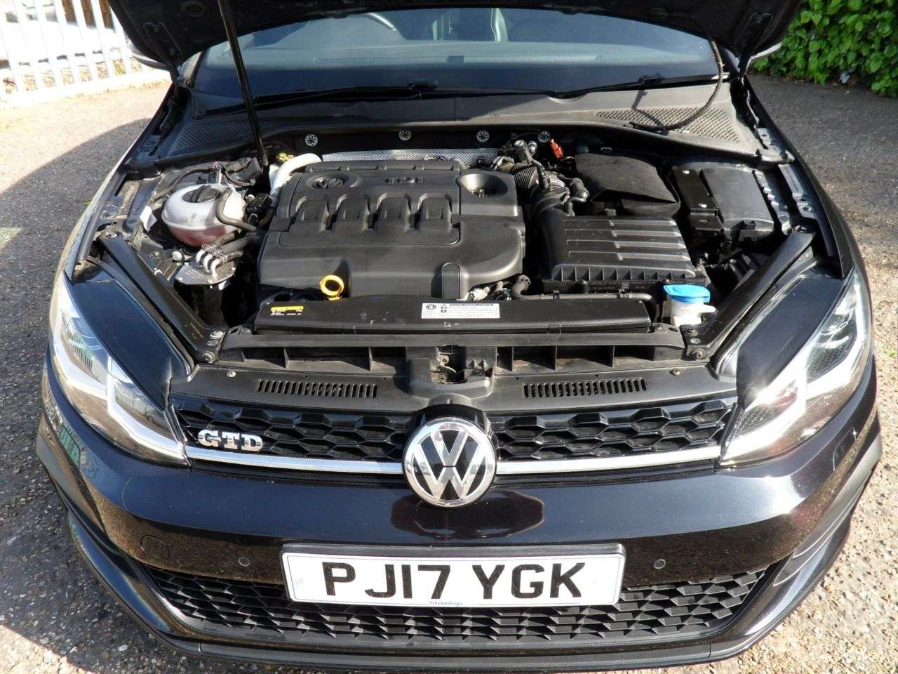 2017 VOLKSWAGEN GOLF 2017 VOLKSWAGEN GOLF