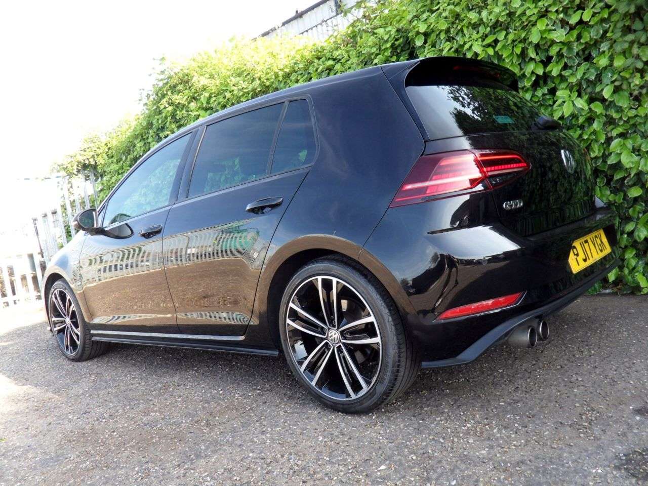 2017 VOLKSWAGEN GOLF 2017 VOLKSWAGEN GOLF