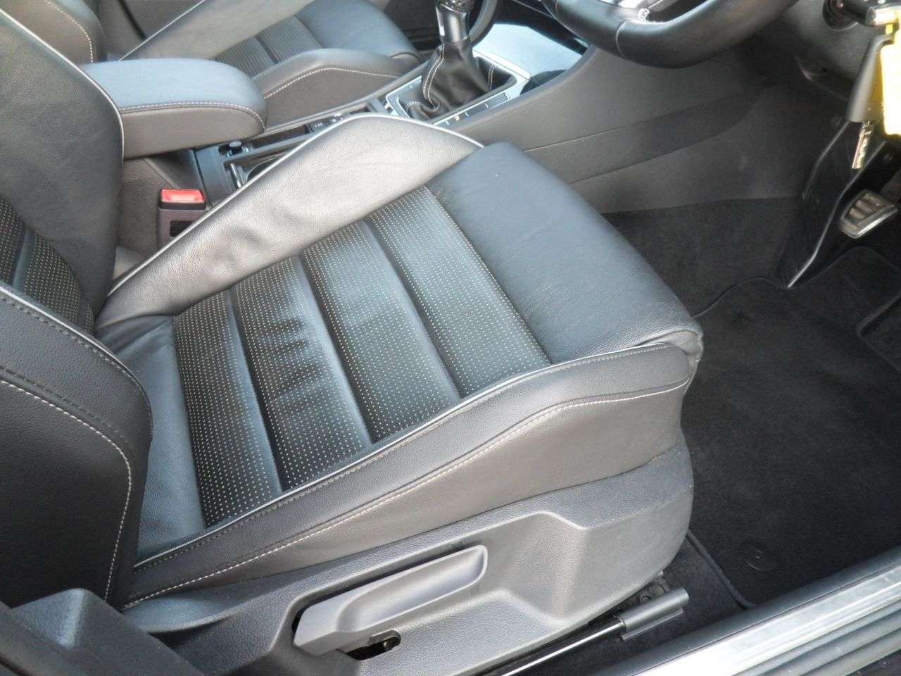 2017 VOLKSWAGEN GOLF 2017 VOLKSWAGEN GOLF