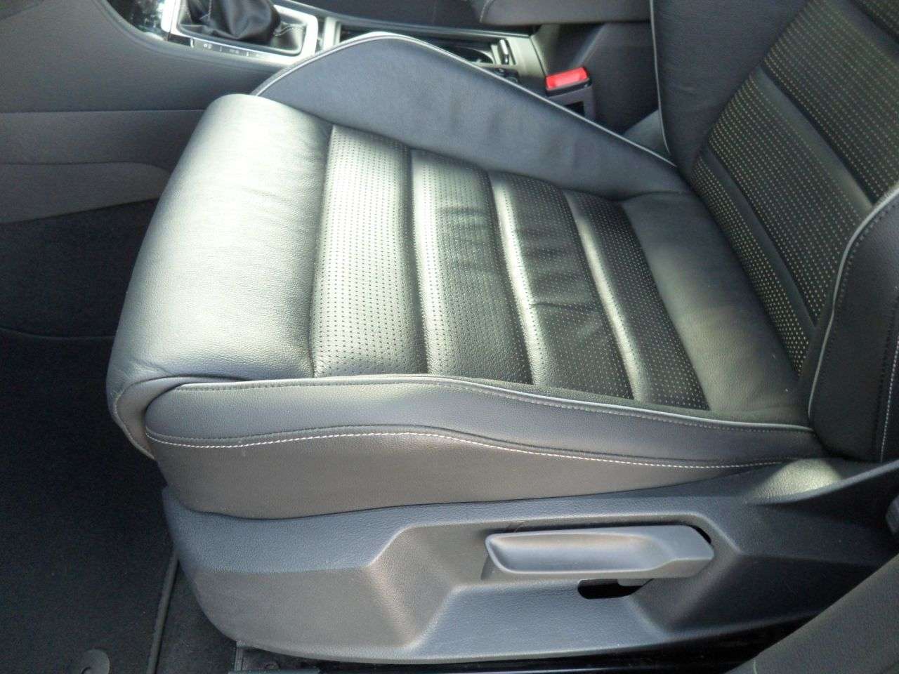 2017 VOLKSWAGEN GOLF 2017 VOLKSWAGEN GOLF