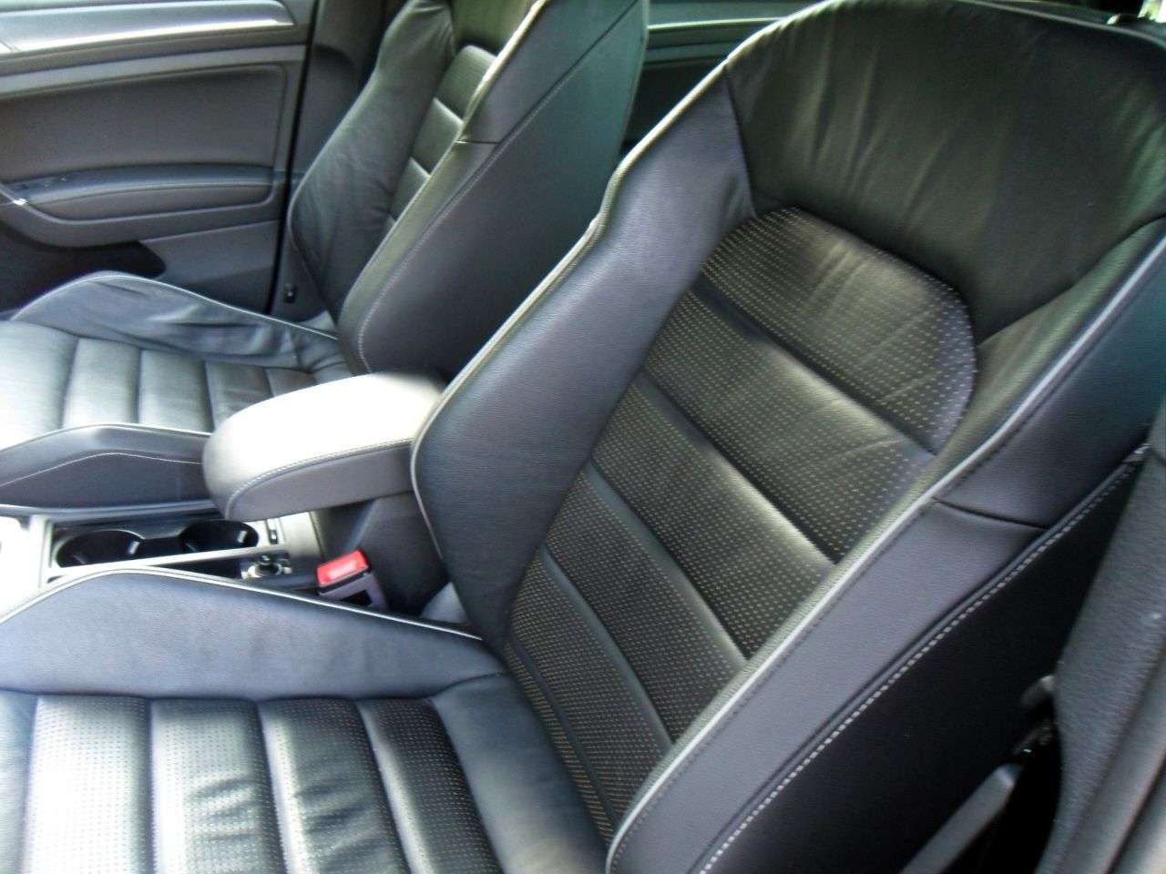 2017 VOLKSWAGEN GOLF 2017 VOLKSWAGEN GOLF