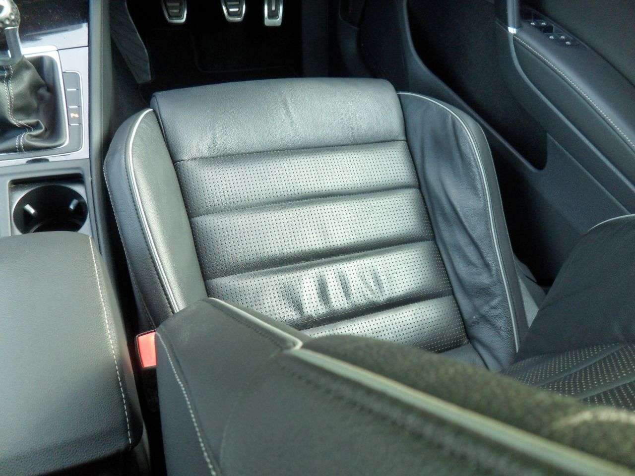 2017 VOLKSWAGEN GOLF 2017 VOLKSWAGEN GOLF