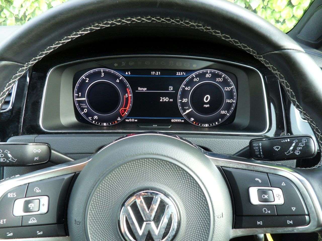 2017 VOLKSWAGEN GOLF 2017 VOLKSWAGEN GOLF