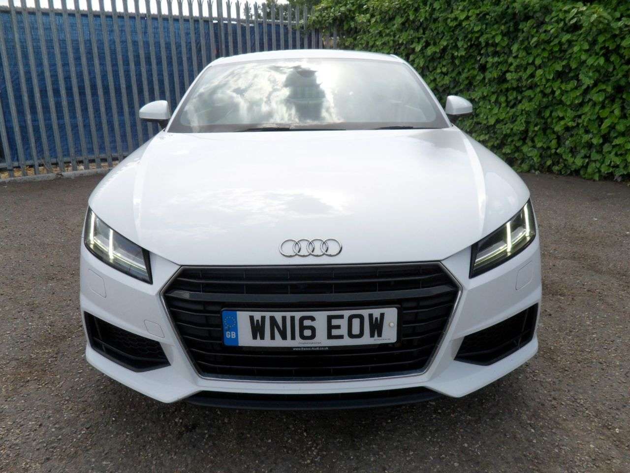 A 2016 AUDI TT 2.0 TFSI S line Coupe 3dr Petrol S Tronic Euro 6 (s/s) (230 ps) 2 Owners FS A 2016 AUDI TT 2.0 TFSI S line Coupe 3dr Petrol S Tronic Euro 6 (s/s) (230 ps) 2 Owners FS