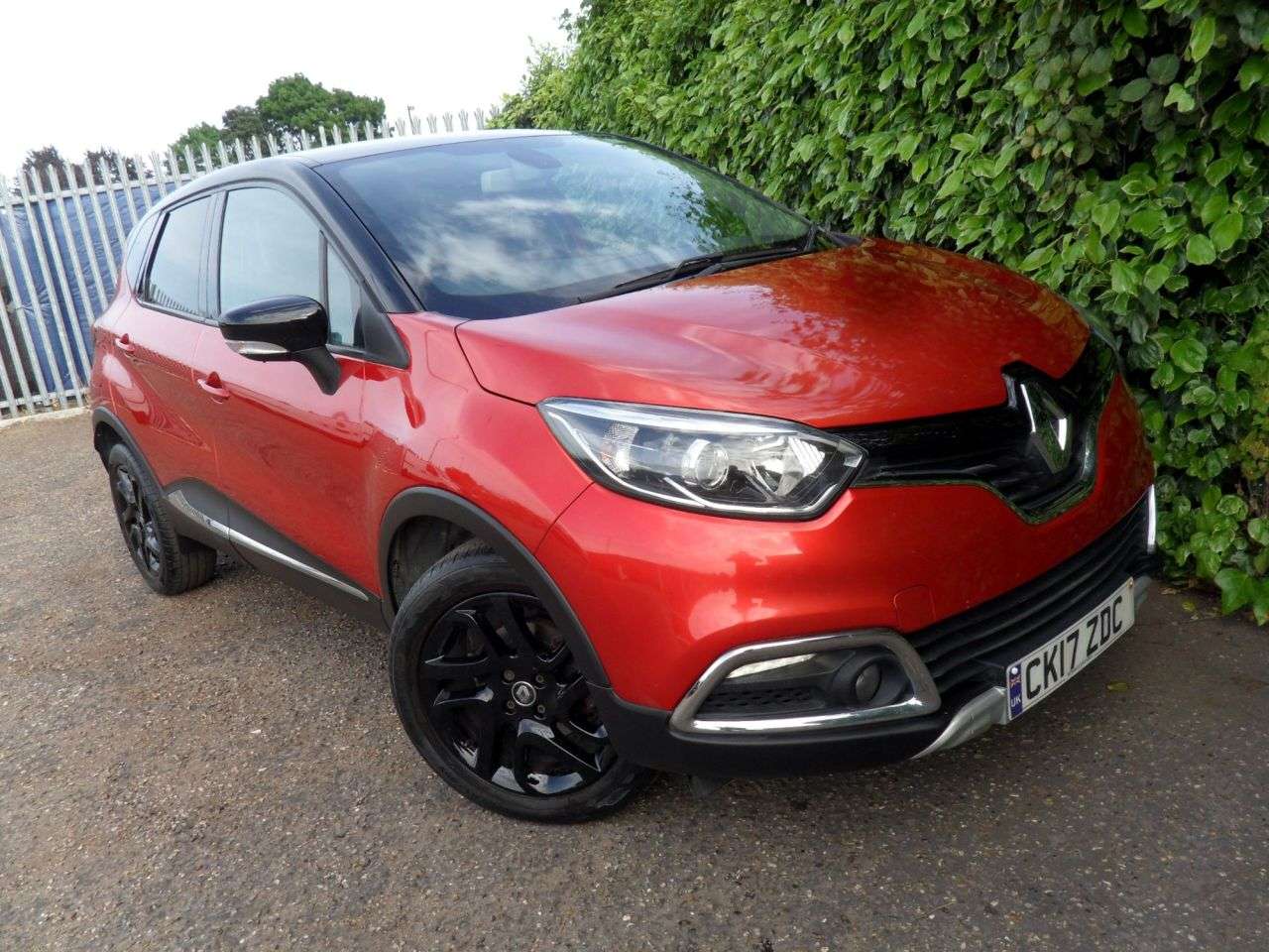 2017 RENAULT CAPTUR 2017 RENAULT CAPTUR