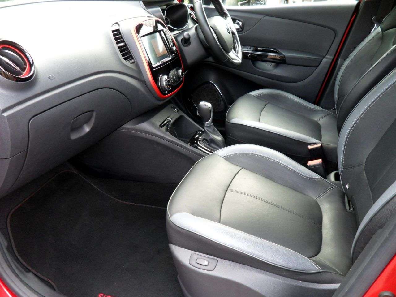 2017 RENAULT CAPTUR 2017 RENAULT CAPTUR