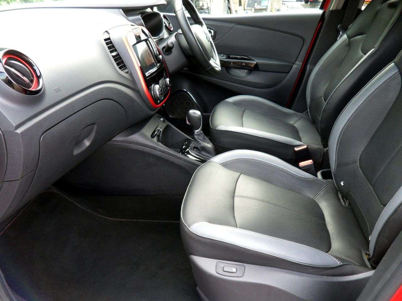2017 RENAULT CAPTUR 2017 RENAULT CAPTUR