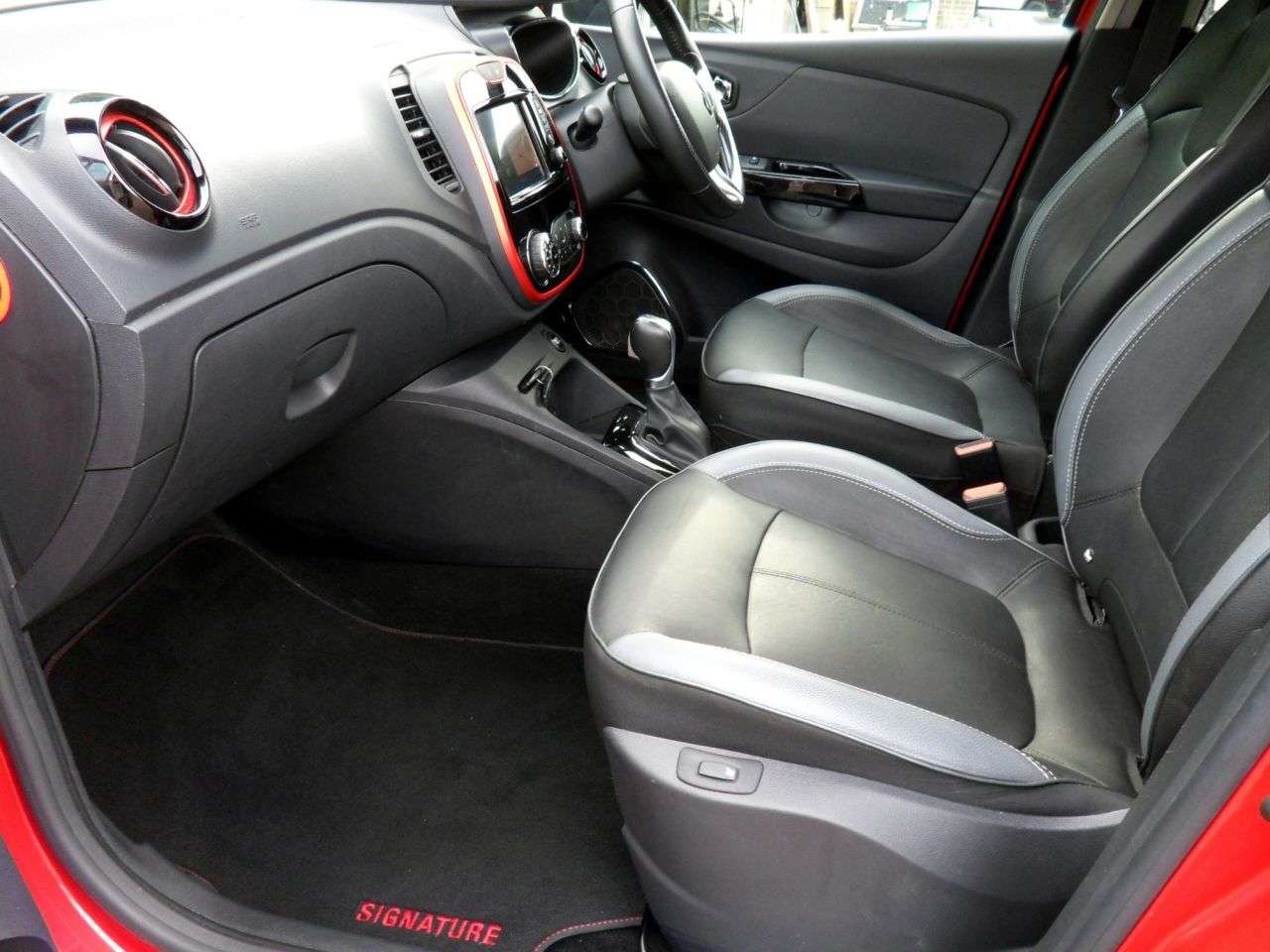 2017 RENAULT CAPTUR 2017 RENAULT CAPTUR