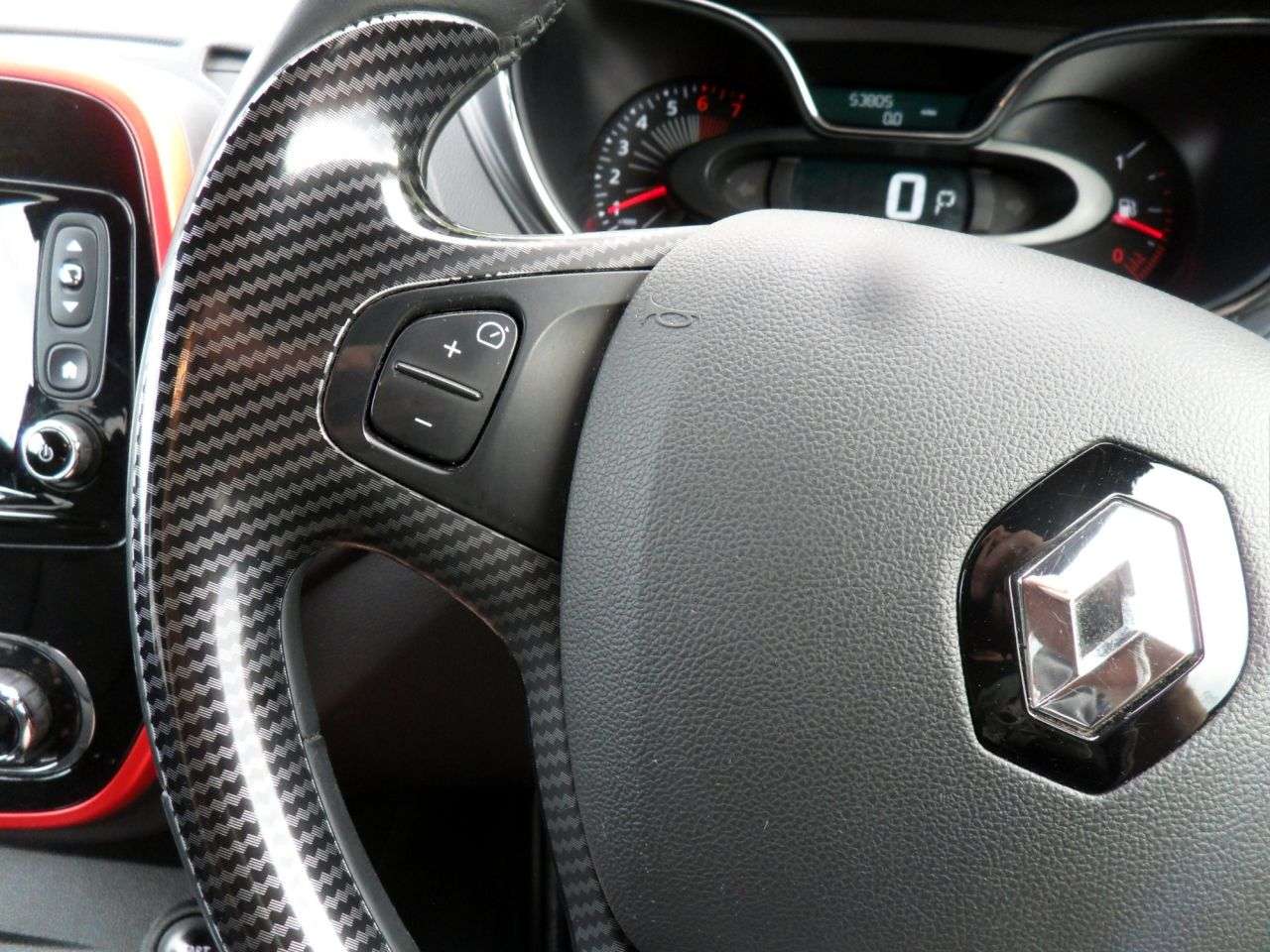 2017 RENAULT CAPTUR 2017 RENAULT CAPTUR