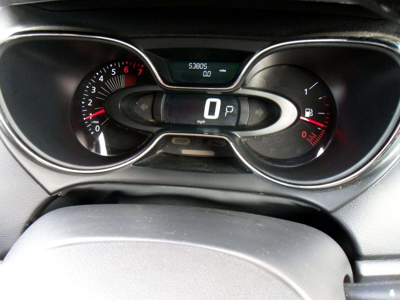 2017 RENAULT CAPTUR 2017 RENAULT CAPTUR