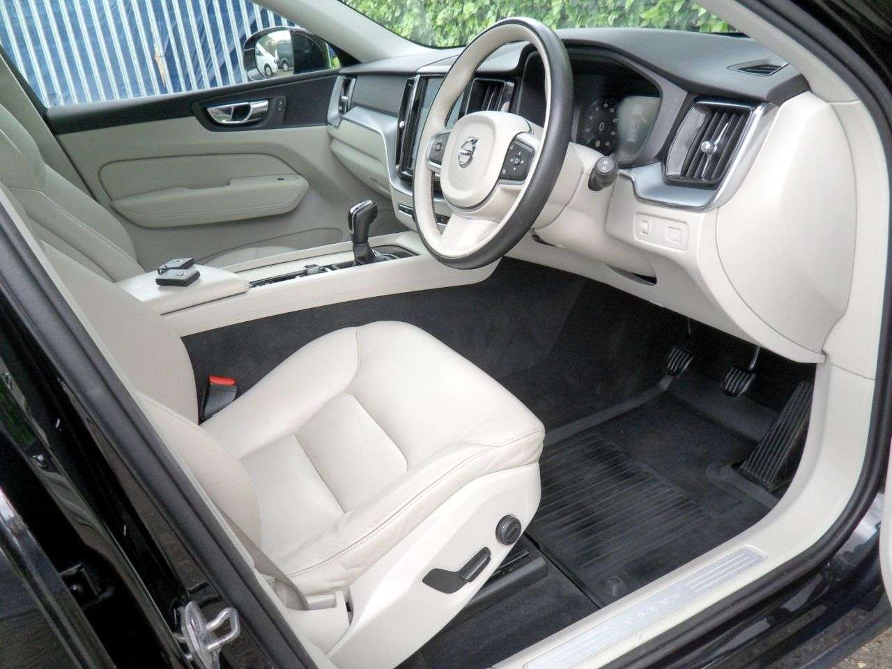 2018 VOLVO XC60 2018 VOLVO XC60