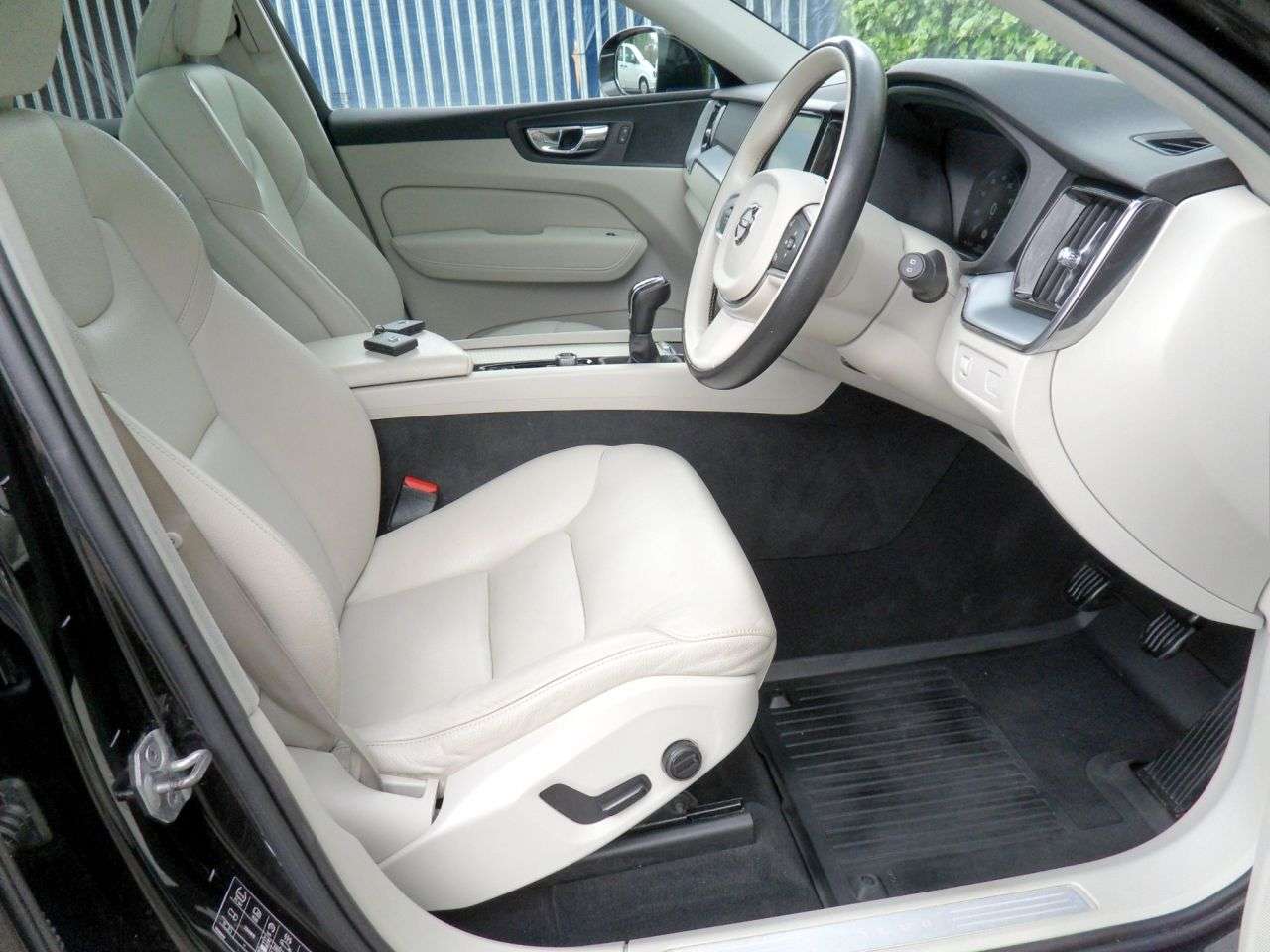 2018 VOLVO XC60 2018 VOLVO XC60