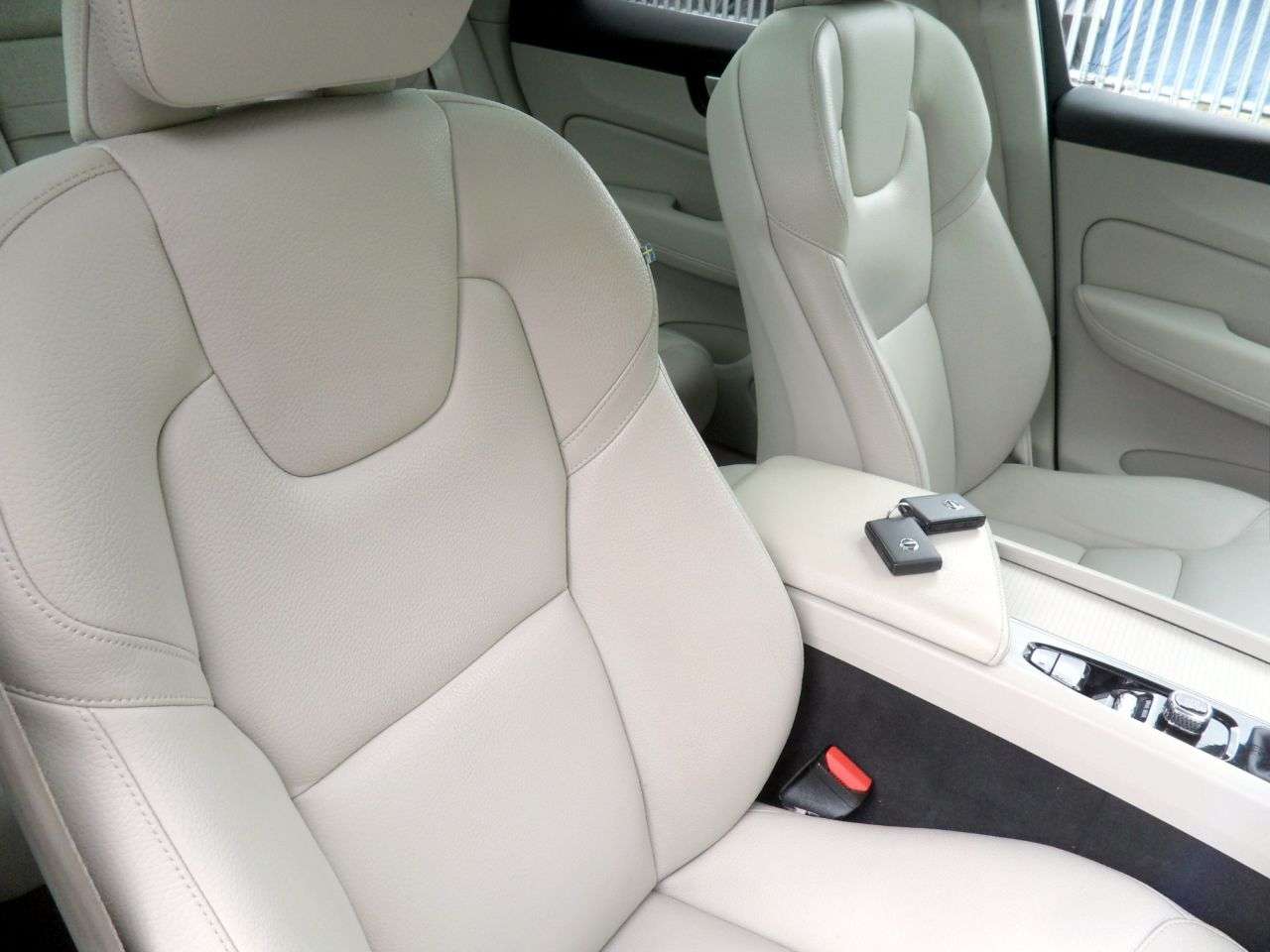 2018 VOLVO XC60 2018 VOLVO XC60