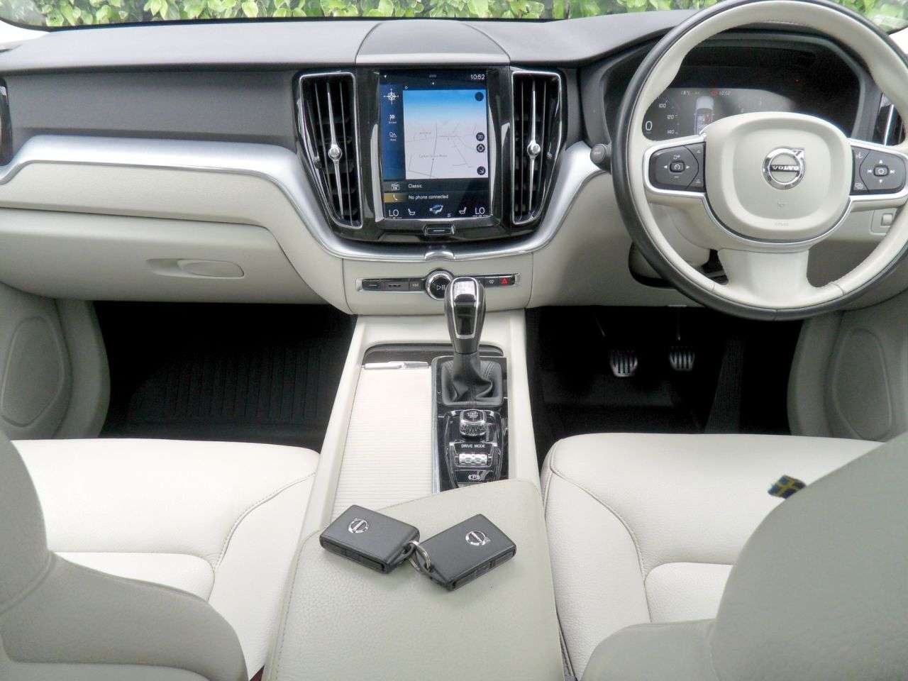 2018 VOLVO XC60 2018 VOLVO XC60