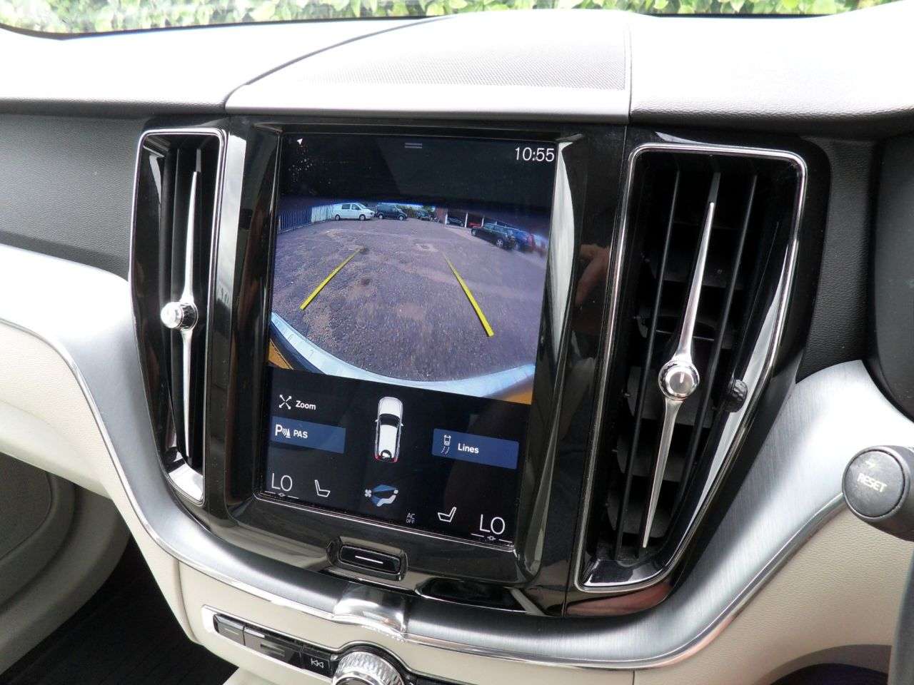 2018 VOLVO XC60 2018 VOLVO XC60
