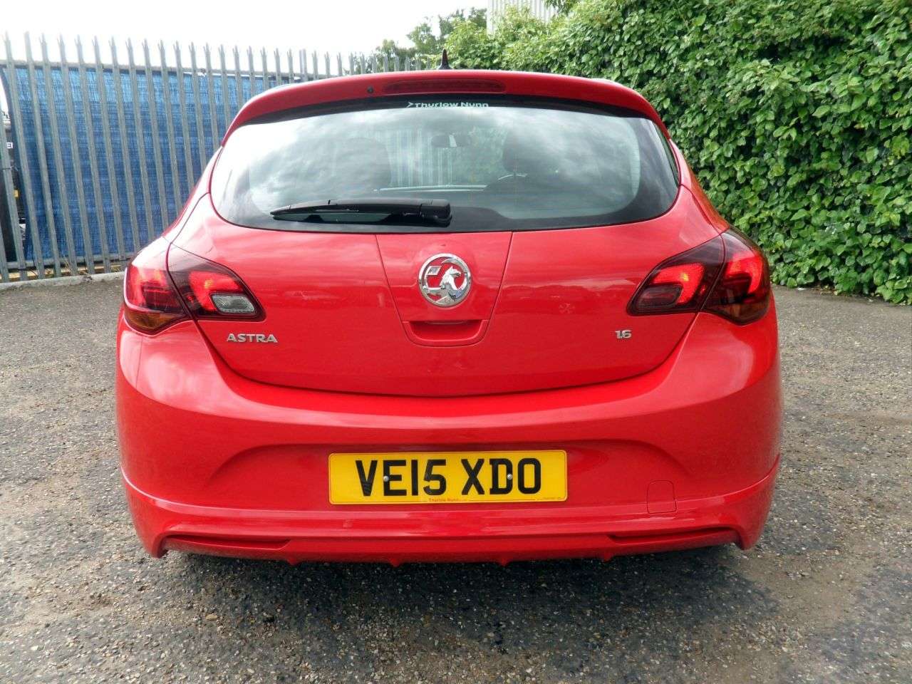 A 2015 VAUXHALL ASTRA 1.6i Tech Line GT Hatchback 5dr Petrol Manual Euro 6 (115 ps) Power Red Air A 2015 VAUXHALL ASTRA 1.6i Tech Line GT Hatchback 5dr Petrol Manual Euro 6 (115 ps) Power Red Air