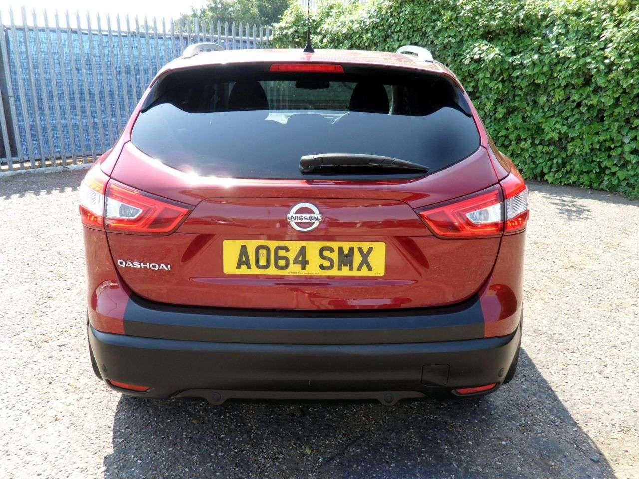 A 2014 NISSAN QASHQAI 1.2 DIG-T n-tec+ SUV 5dr Petrol Manual 2WD Euro 5 (s/s) (115 ps) Pan Roof S A 2014 NISSAN QASHQAI 1.2 DIG-T n-tec+ SUV 5dr Petrol Manual 2WD Euro 5 (s/s) (115 ps) Pan Roof S