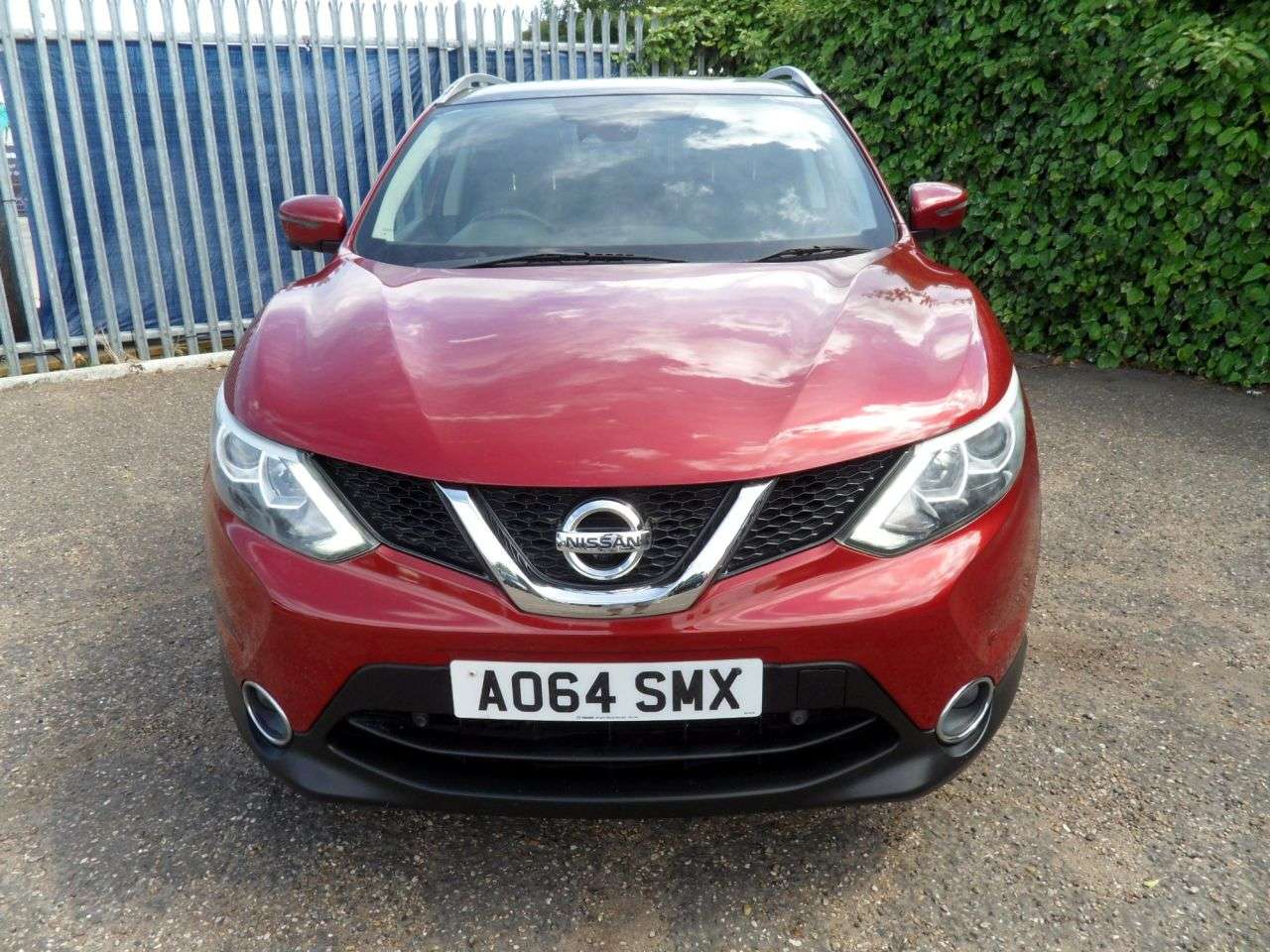 A 2014 NISSAN QASHQAI 1.2 DIG-T n-tec+ SUV 5dr Petrol Manual 2WD Euro 5 (s/s) (115 ps) Pan Roof S A 2014 NISSAN QASHQAI 1.2 DIG-T n-tec+ SUV 5dr Petrol Manual 2WD Euro 5 (s/s) (115 ps) Pan Roof S