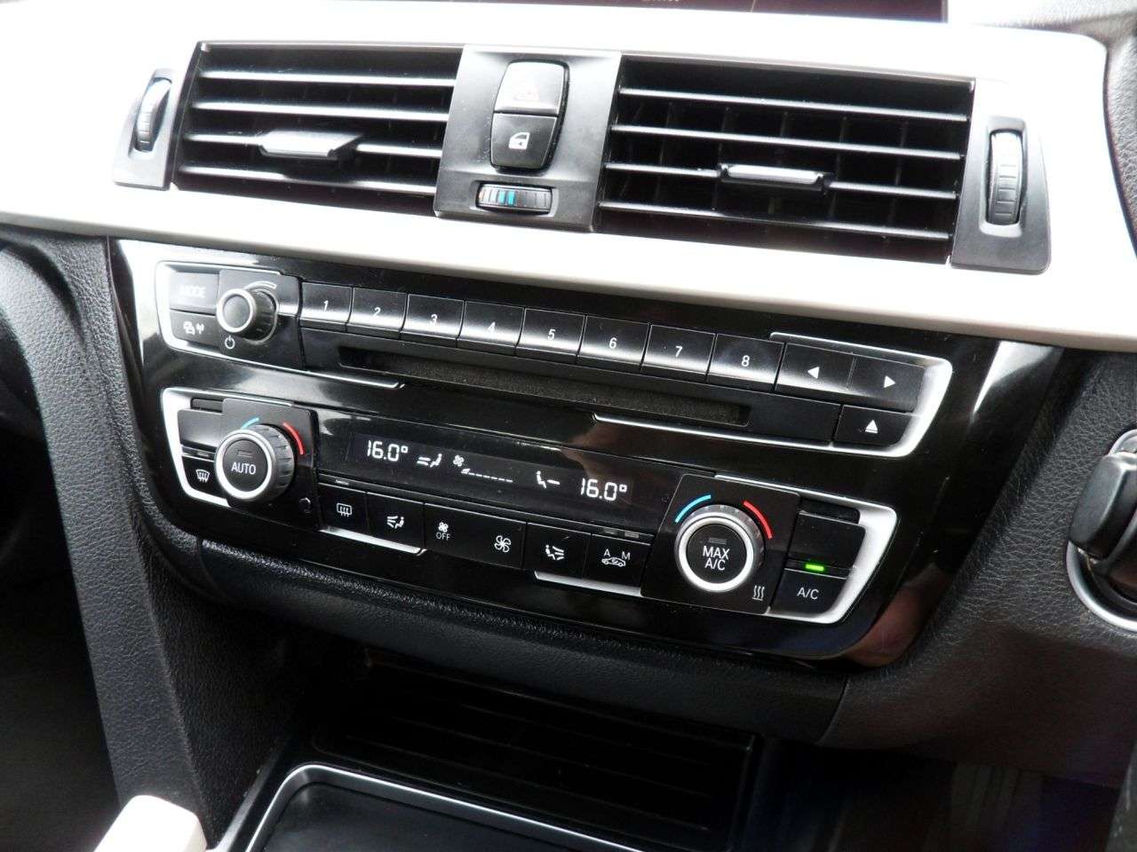 2017 BMW 3 SERIES 2017 BMW 3 SERIES