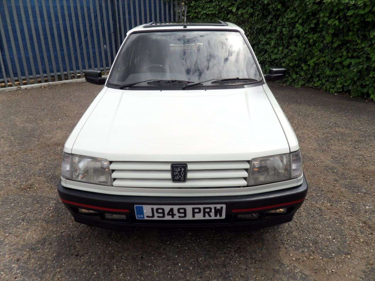 1991 PEUGEOT 309 1991 PEUGEOT 309