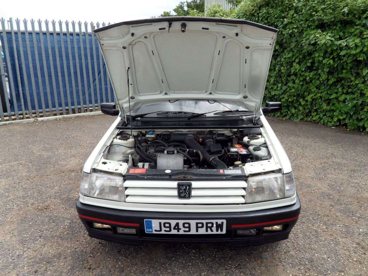 1991 PEUGEOT 309 1991 PEUGEOT 309