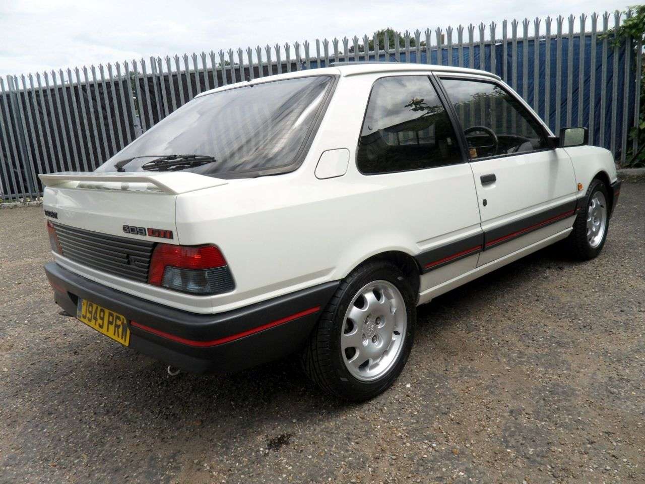 1991 PEUGEOT 309 1991 PEUGEOT 309