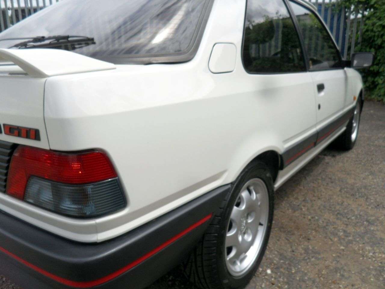 1991 PEUGEOT 309 1991 PEUGEOT 309