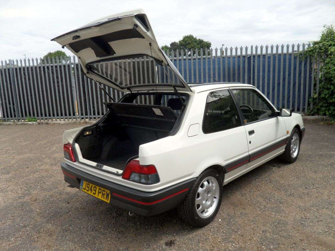 1991 PEUGEOT 309 1991 PEUGEOT 309