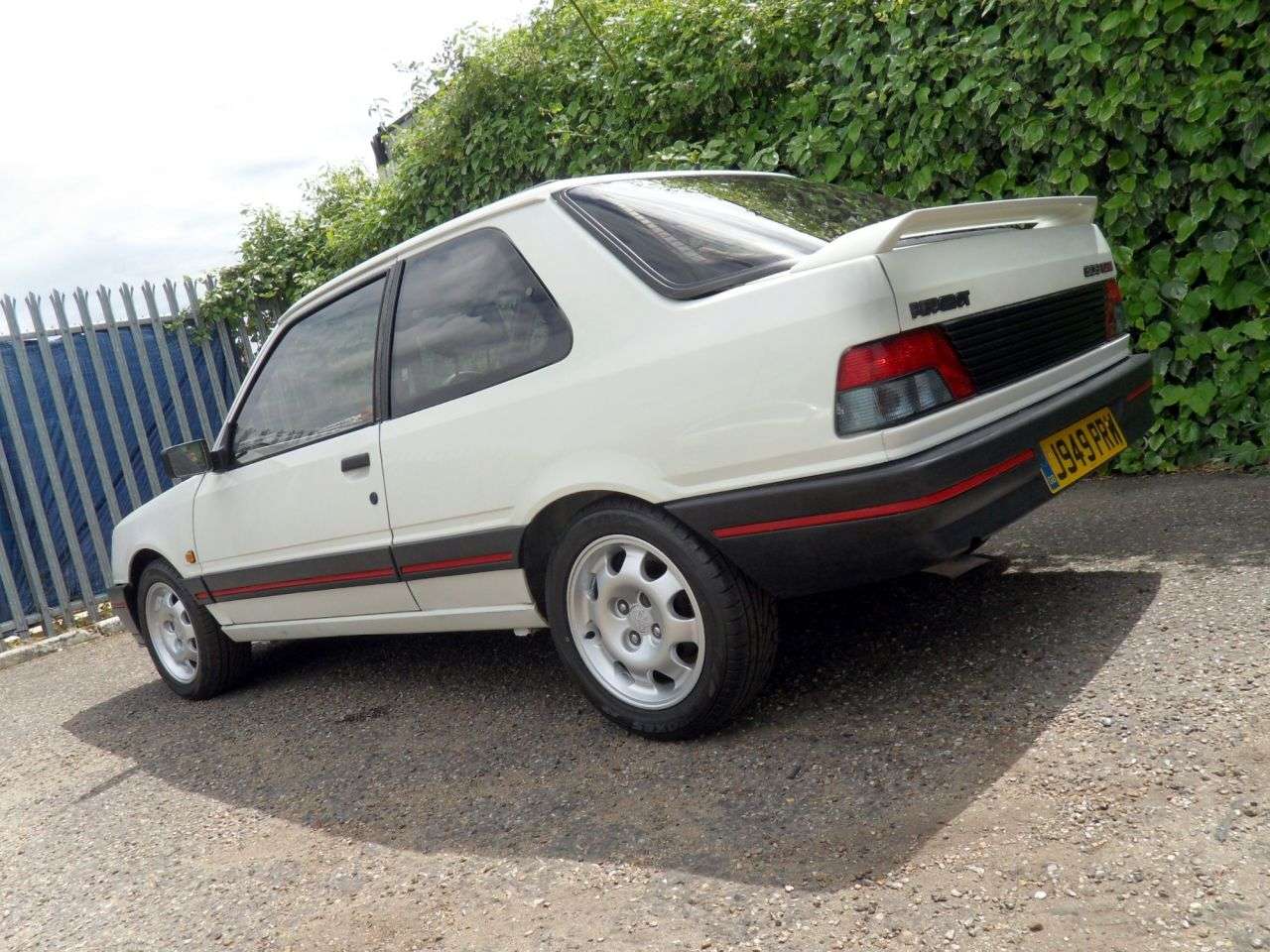 1991 PEUGEOT 309 1991 PEUGEOT 309