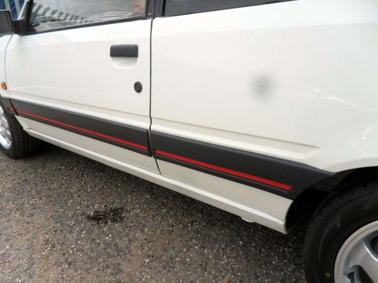 1991 PEUGEOT 309 1991 PEUGEOT 309