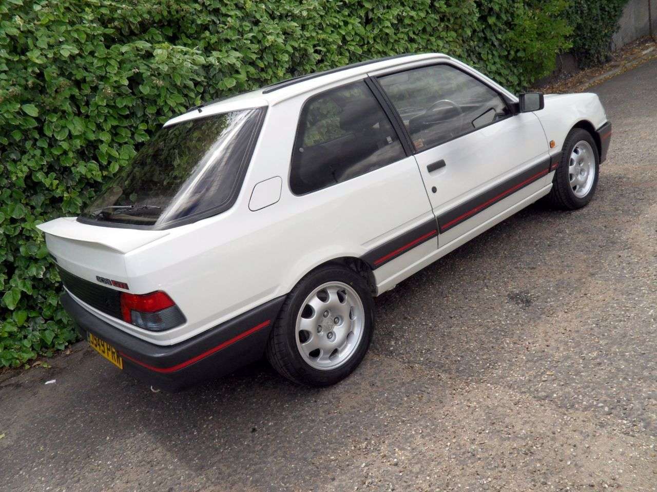 1991 PEUGEOT 309 1991 PEUGEOT 309