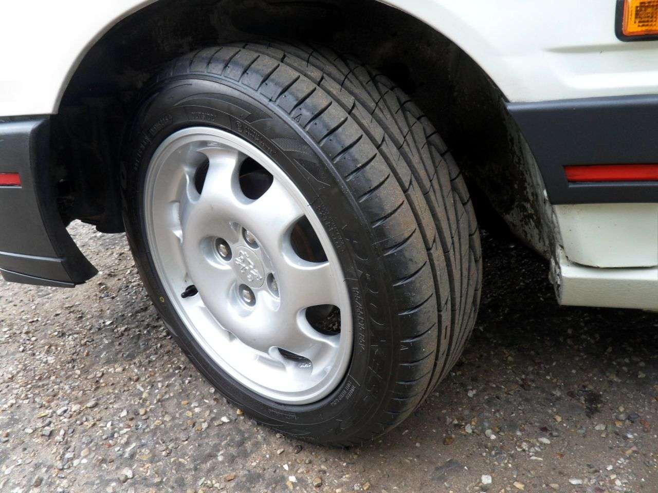 1991 PEUGEOT 309 1991 PEUGEOT 309