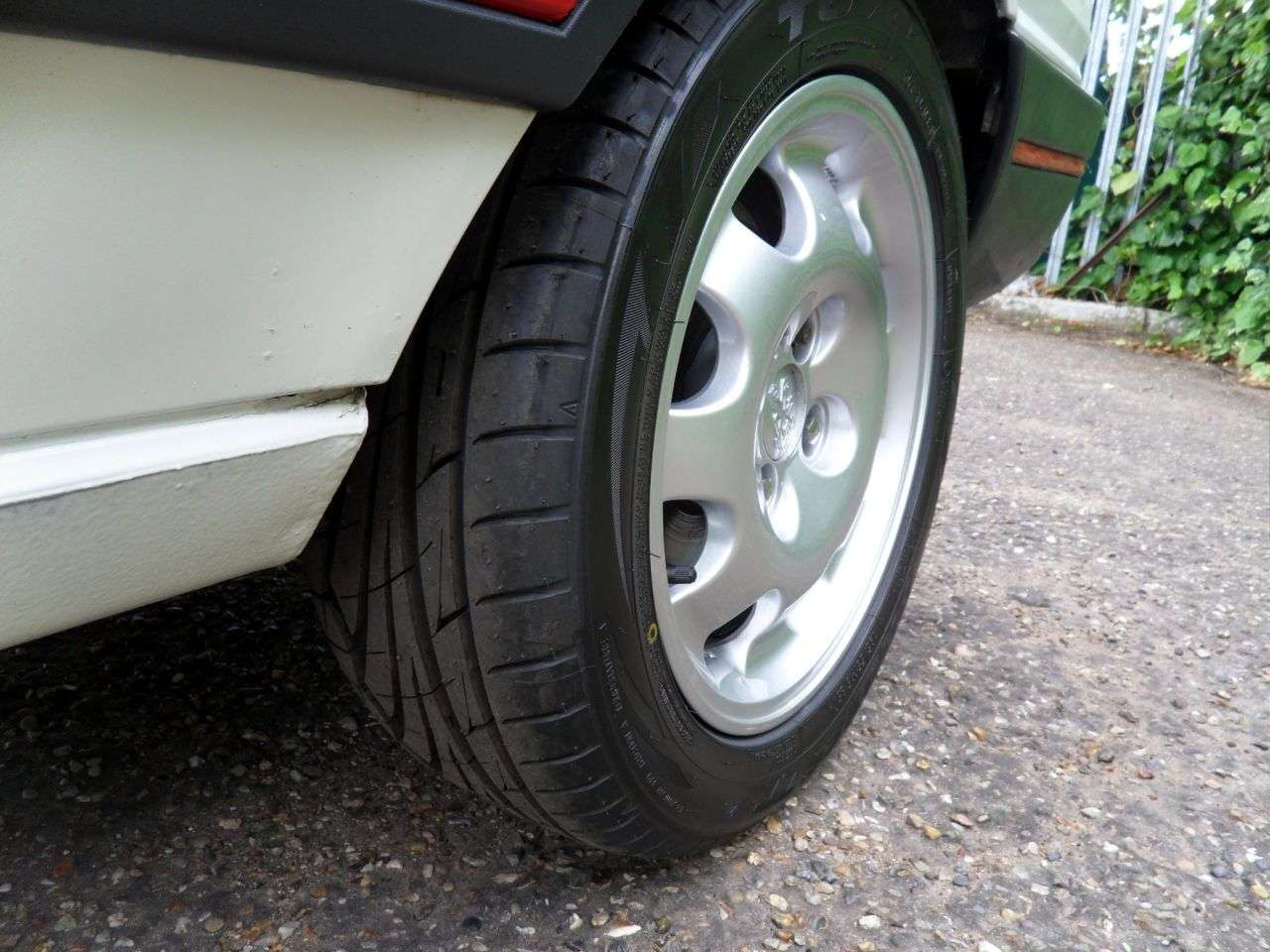1991 PEUGEOT 309 1991 PEUGEOT 309