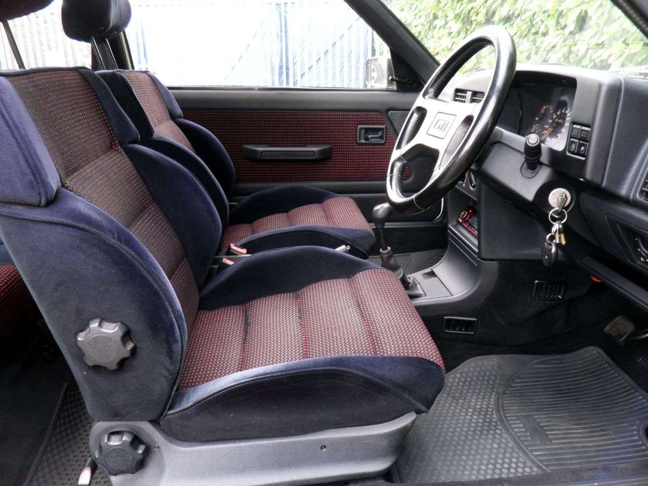 1991 PEUGEOT 309 1991 PEUGEOT 309