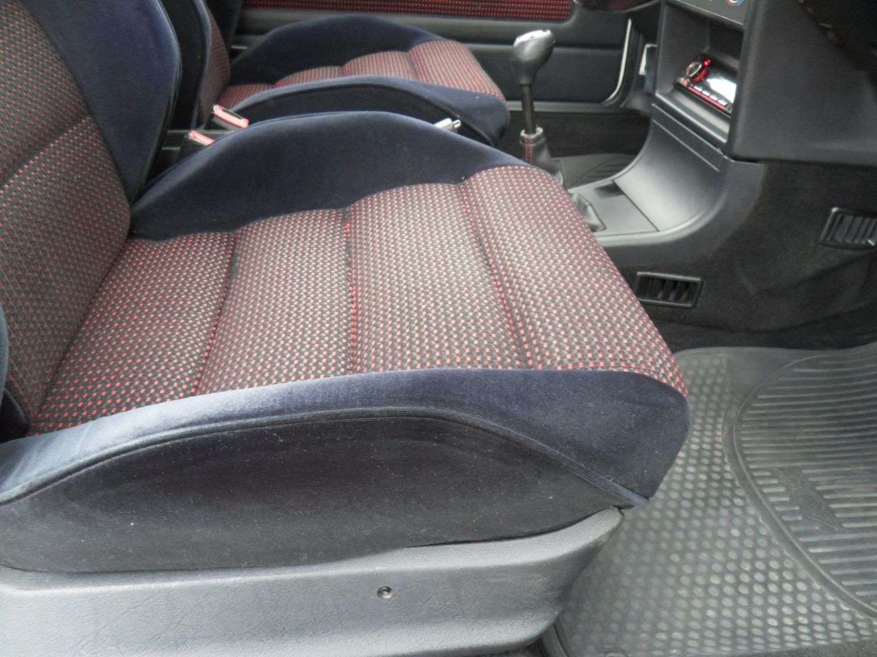 1991 PEUGEOT 309 1991 PEUGEOT 309