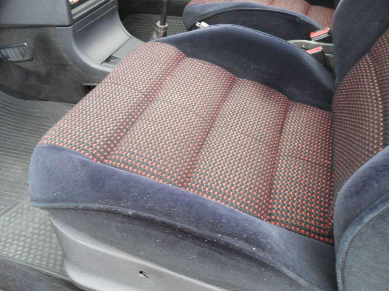 1991 PEUGEOT 309 1991 PEUGEOT 309