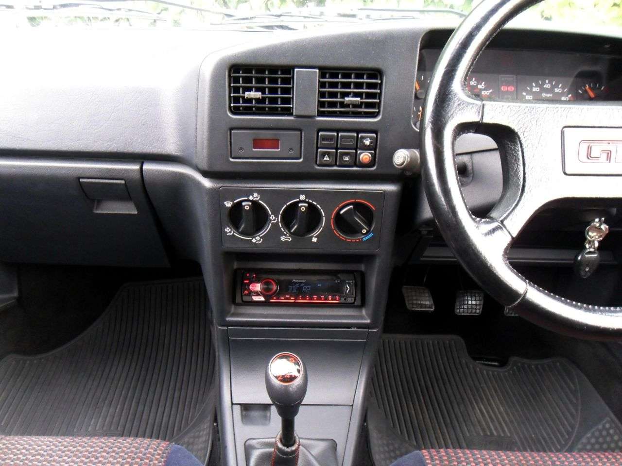 1991 PEUGEOT 309 1991 PEUGEOT 309