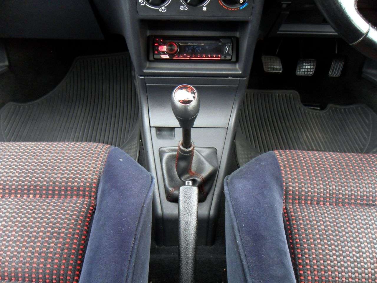 1991 PEUGEOT 309 1991 PEUGEOT 309