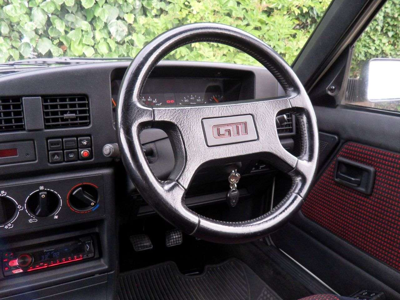 1991 PEUGEOT 309 1991 PEUGEOT 309
