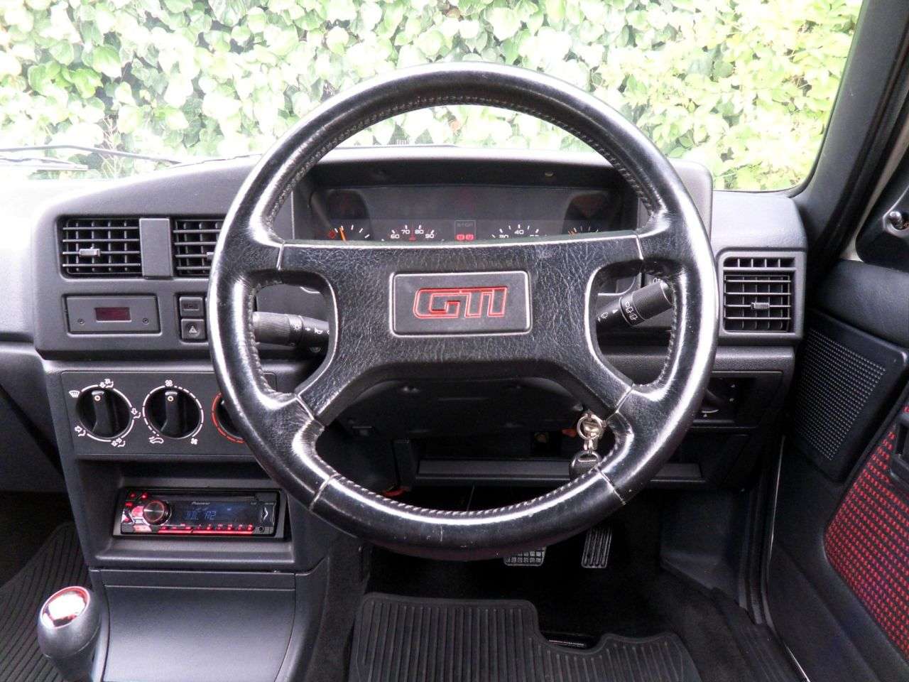 1991 PEUGEOT 309 1991 PEUGEOT 309
