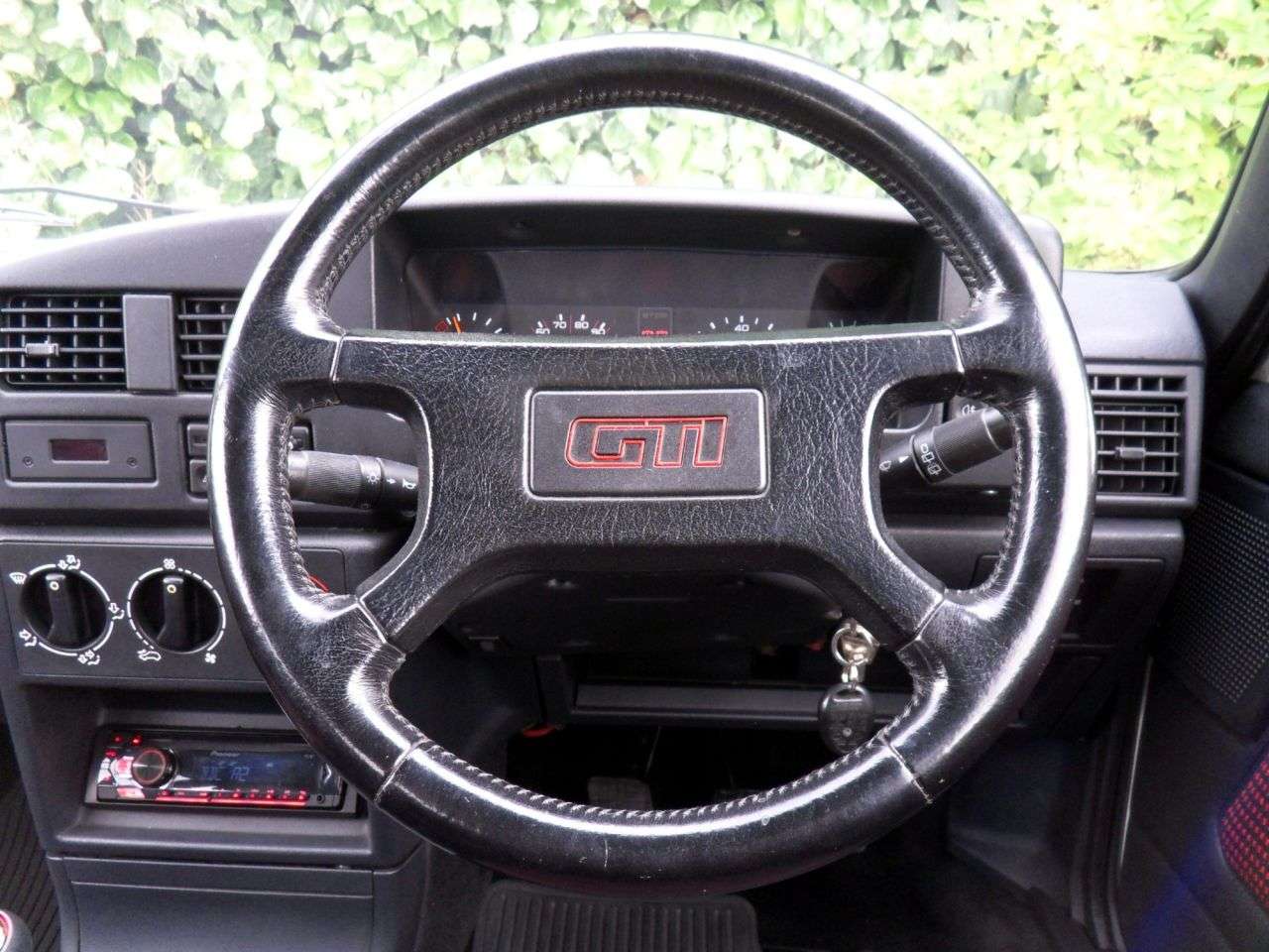 1991 PEUGEOT 309 1991 PEUGEOT 309