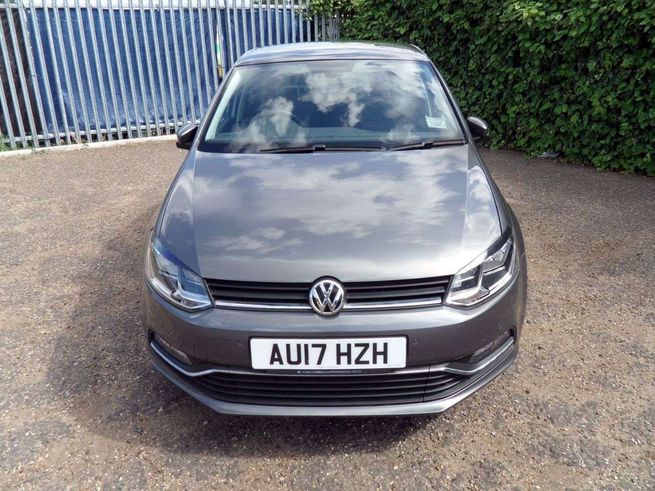 A 2017 VOLKSWAGEN POLO 1.2 TSI BlueMotion Tech Match Edition Hatchback 5dr Petrol DSG Euro 6 (s/s) A 2017 VOLKSWAGEN POLO 1.2 TSI BlueMotion Tech Match Edition Hatchback 5dr Petrol DSG Euro 6 (s/s)