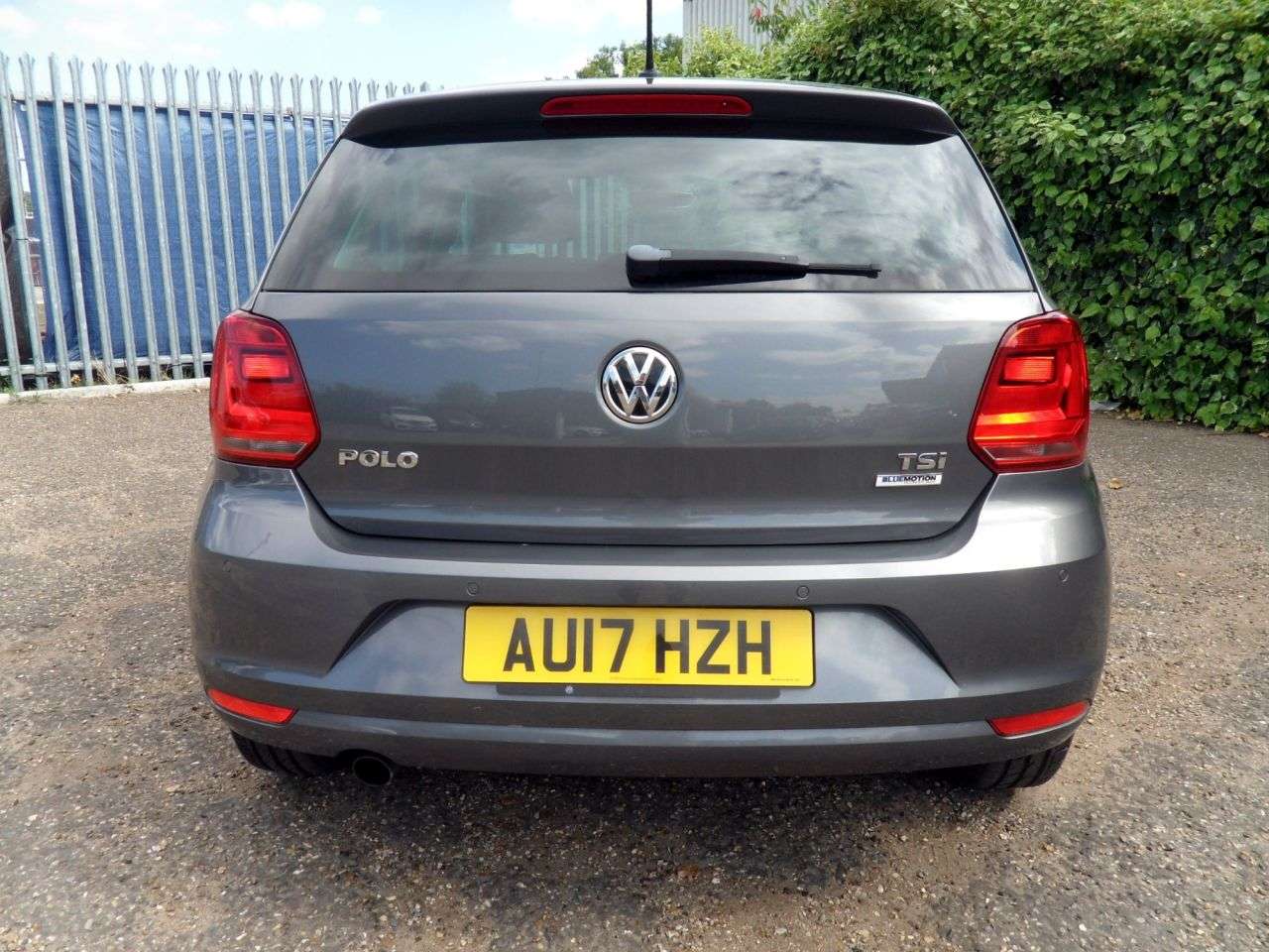 A 2017 VOLKSWAGEN POLO 1.2 TSI BlueMotion Tech Match Edition Hatchback 5dr Petrol DSG Euro 6 (s/s) A 2017 VOLKSWAGEN POLO 1.2 TSI BlueMotion Tech Match Edition Hatchback 5dr Petrol DSG Euro 6 (s/s)
