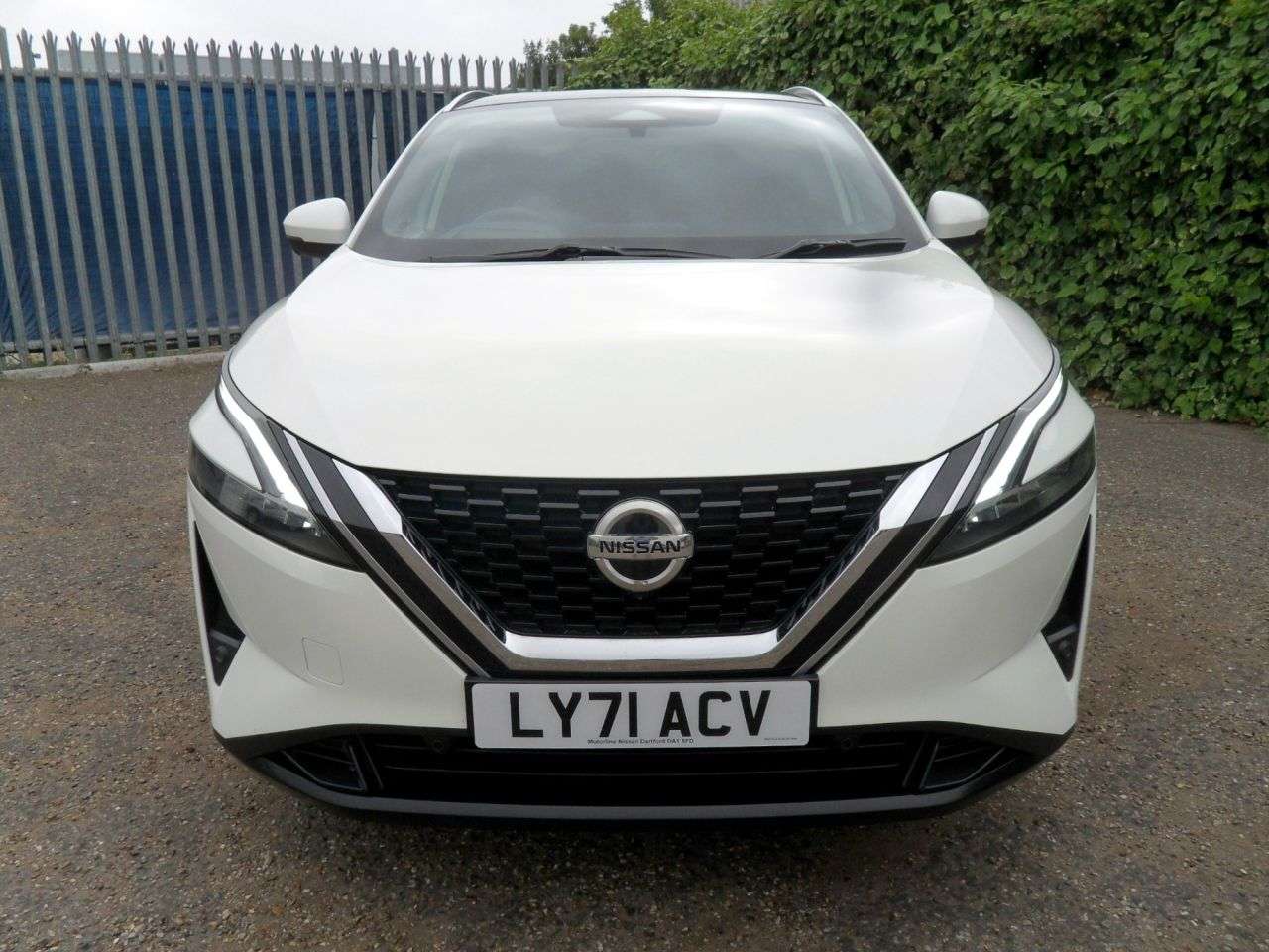 A 2021 NISSAN QASHQAI 1.3 DIG-T MHEV Tekna+ SUV 5dr Petrol Hybrid XTRON Euro 6 (s/s) (158 ps) Ser A 2021 NISSAN QASHQAI 1.3 DIG-T MHEV Tekna+ SUV 5dr Petrol Hybrid XTRON Euro 6 (s/s) (158 ps) Ser