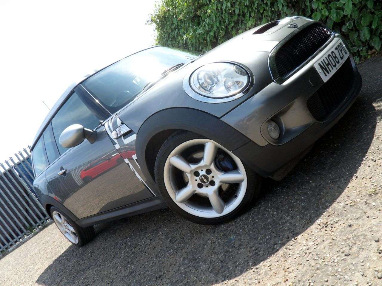 A 2008 MINI CLUBMAN 1.6 Cooper S Estate 5dr Petrol Manual Euro 4 (175 ps) Timing Chain Replaced A 2008 MINI CLUBMAN 1.6 Cooper S Estate 5dr Petrol Manual Euro 4 (175 ps) Timing Chain Replaced