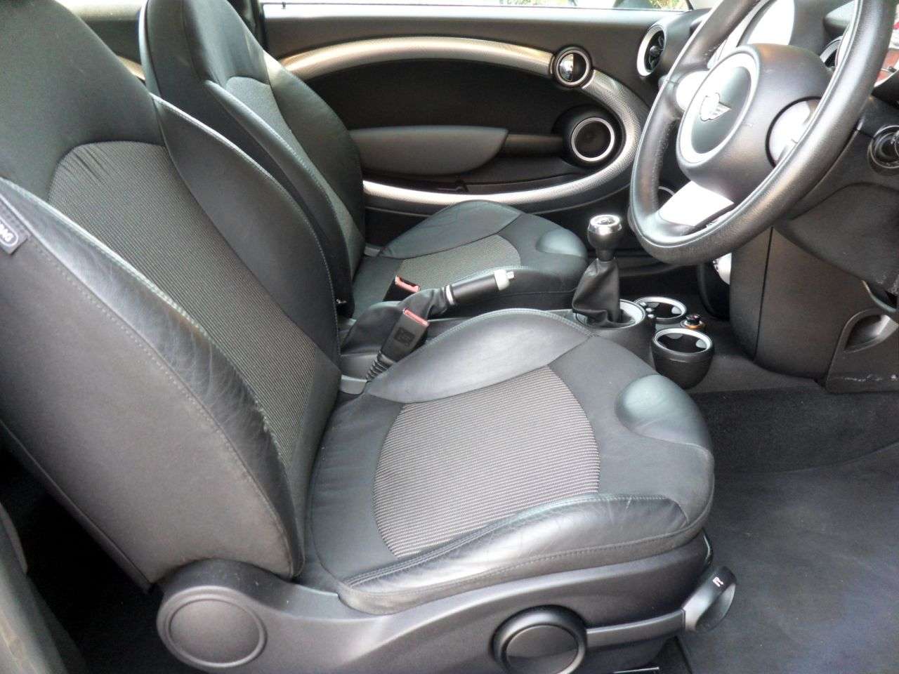 2008 MINI CLUBMAN 2008 MINI CLUBMAN